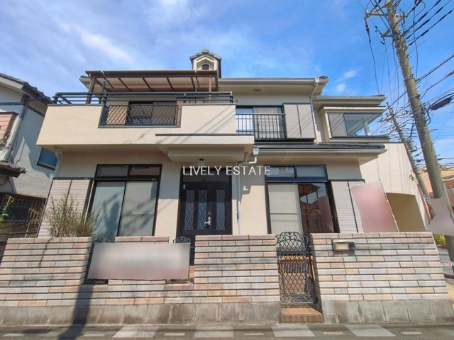越谷市大沢 中古戸建の外観