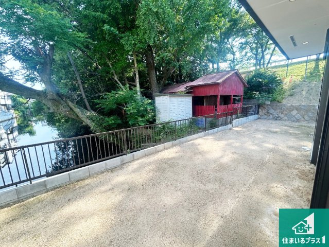 尼崎市稲葉荘　新築一戸建ての庭|憧れの庭付き一戸建てで新生活を始めよう♪