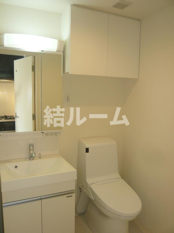 豊島区南池袋１丁目の賃貸マンションのトイレ