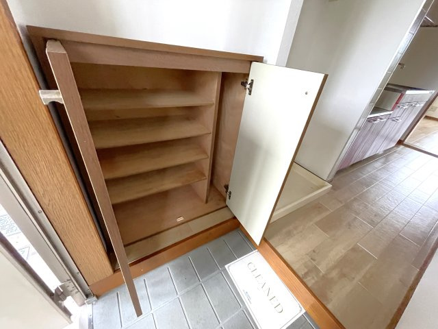 さざんかハイツの収納|シューズボックス
