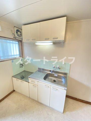 大阪市淀川区新高２丁目の賃貸マンションのキッチン