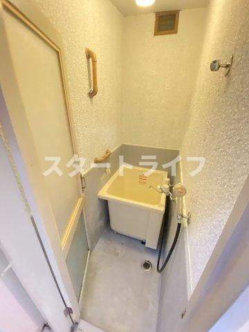 大阪市淀川区新高２丁目の賃貸マンションの浴室