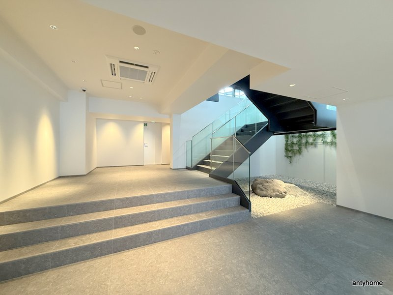 ジオエント梅田北リバーフロント　仲介手数料無料のロビー