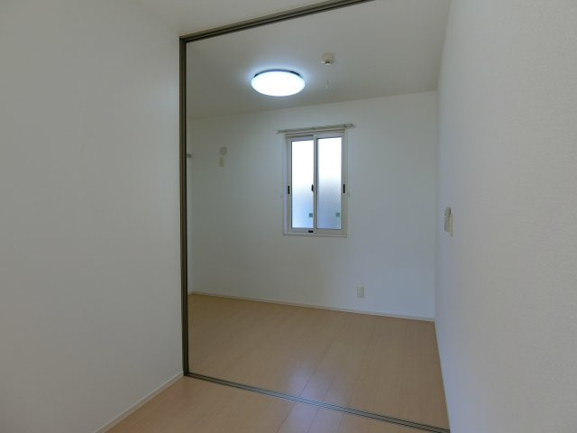 【洋室】 | クラルテ