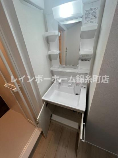 エステラスワンの独立洗面台