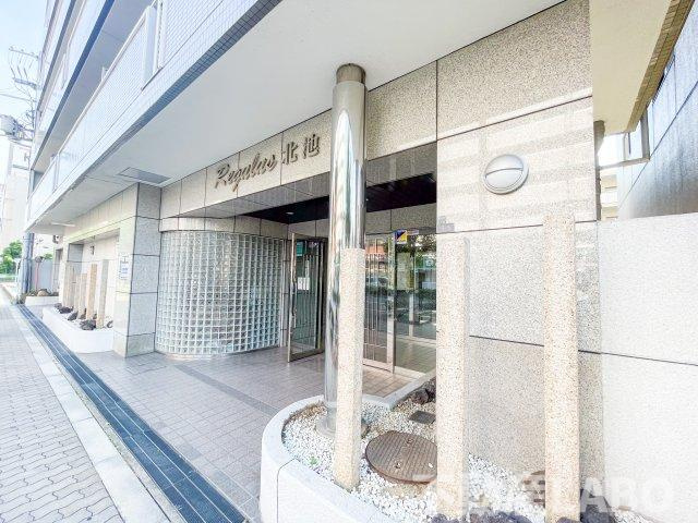 レグルス北池のエントランス