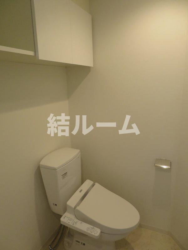 板橋区赤塚３丁目の賃貸マンションのトイレ