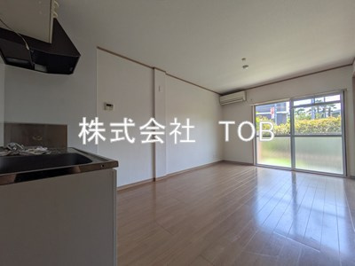 【居間・リビング】 | 富士見ハイツ-2028年6月30日迄、定期借家- | リビング10帖※クリーニング完了前※