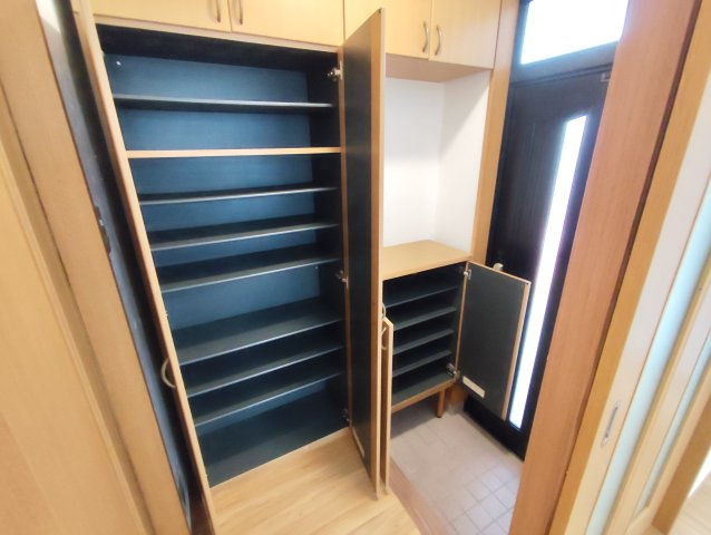 鎌倉四丁目戸建の収納