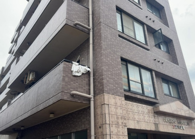 【現況写真】 | ドラゴンマンション上溝弐番館 | 眺望の良さを楽しめるダイニングキッチンで家族団らんの時間を過ごしてはいかがでしょうか。バルコニーから見える景色を家族で眺める時間は、時間が経つのを忘れてしまいそうですね。是非、現地を見に行きましょう！