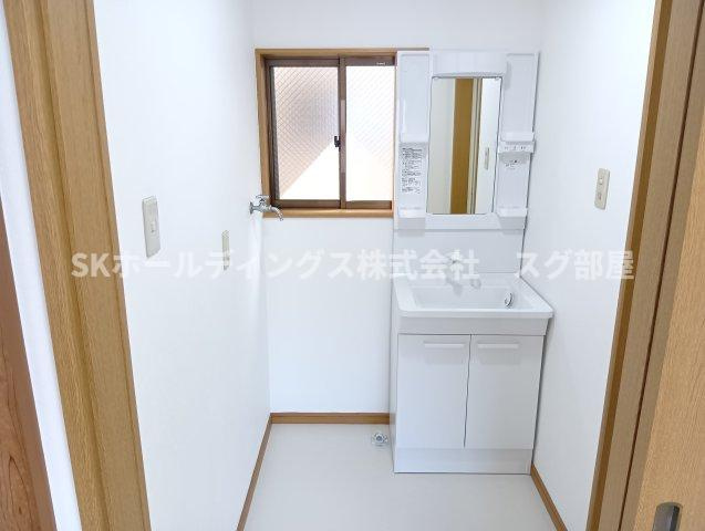南田辺連棟貸家（左）の洗面所