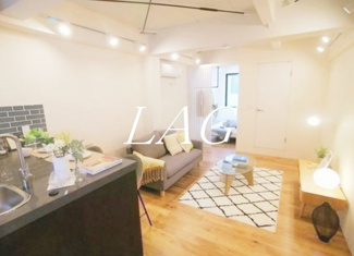 【居間・リビング】 | ｔｒｉａｓ．Ｎ | 洋室のお部屋です。