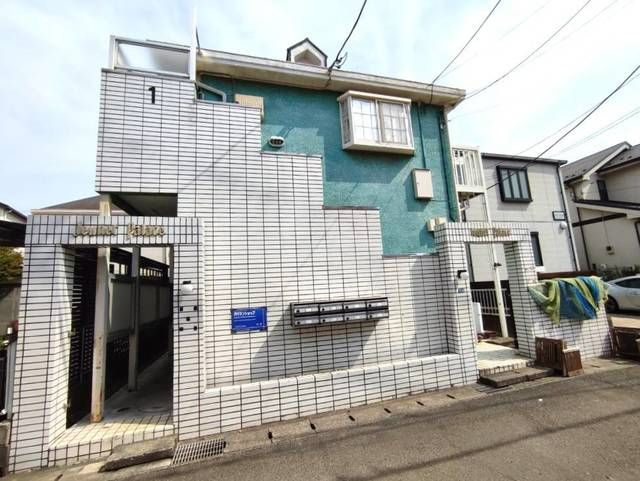 ジュネパレス新検見川第０１のエントランス