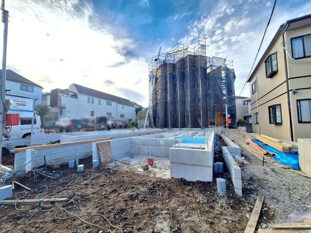 【外観】 | 練馬区平和台1丁目　新築分譲住宅　全3棟（成増店） | ZEH水準+太陽光発電システム標準搭載の省エネ住宅（1、2号棟）
