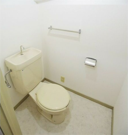 シャトーもりいのトイレ|清潔感のあるトイレです