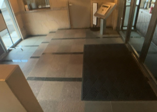 【その他共用部分】 | ライオンズマンション小田急相模原 | 共用部分は、一棟の建物に住む区分所有者全員が共同で所有するとし、共用部分の管理、補修などは、区分所有者で形成される管理組合が行います。個人の判断で勝手に変更することはできませんので覚えておきましょう。
