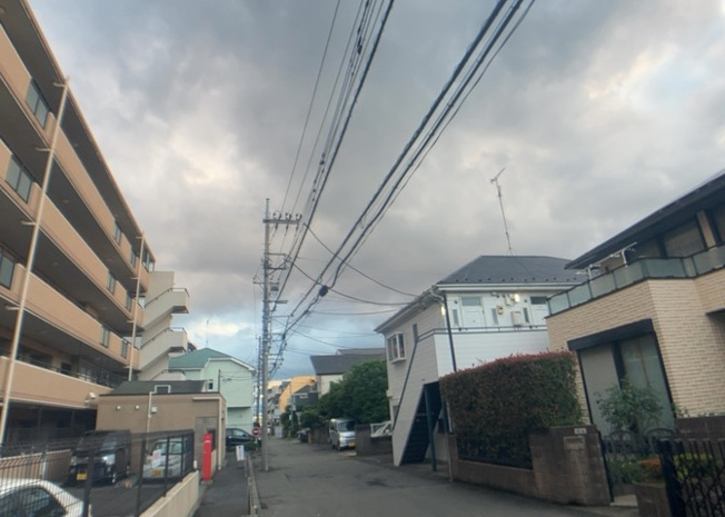 【展望】 | ライオンズマンション小田急相模原 | 景色重視でお家選ぶをするとスーパーが遠い！学校が遠い！など生活をするうえで利便性で困ることもあります。まず一度現地を見学する際に、周辺の施設などがあるかを確認し、暮らし始めた後のことを想像しましょう。