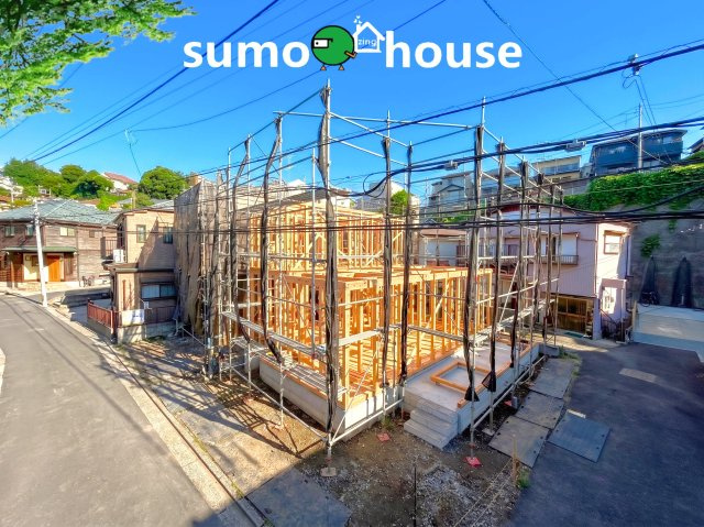 本郷町3丁目　B号棟の前面道路含む現地写真|前面道路含む現地写真です