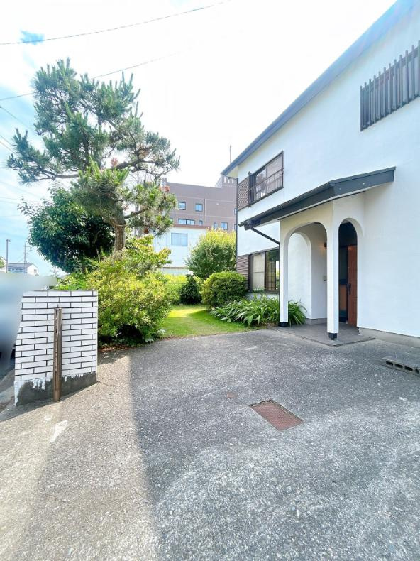 日立市本宮町4丁目　中古戸建の駐車場