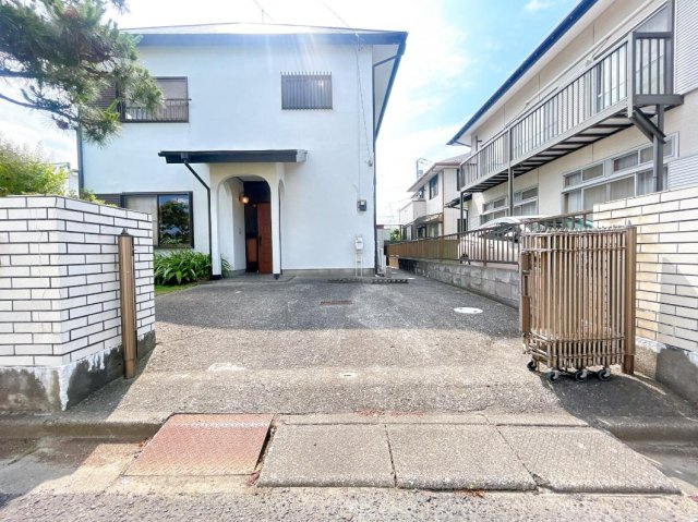 日立市本宮町4丁目　中古戸建の駐車場