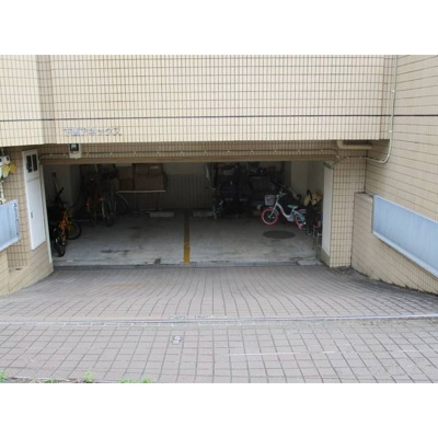 【駐車場】 | 下馬アネックス