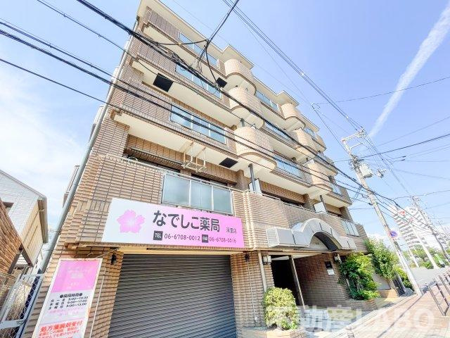 メーデルハイツ湯里の外観