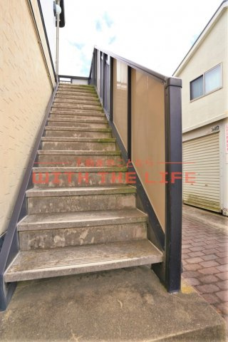 サンガーデン井上【キャッシュバック対象物件】のエントランス|建物の内部です