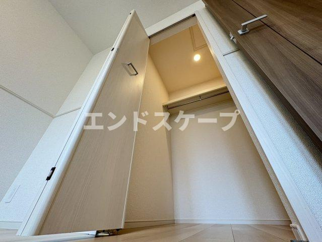 フローレス　コート　Ⅰの収納|高崎、前橋のお部屋探しはエンドスケープまで！お客様の理想お聞かせ下さい♪