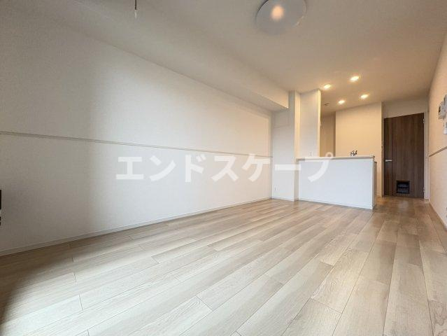 フローレス　コート　Ⅰの居間・リビング|高崎、前橋のお部屋探しはエンドスケープまで！お客様の理想お聞かせ下さい♪