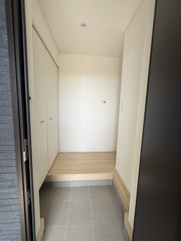 クレイドルガーデン丸亀市今津町第４の玄関