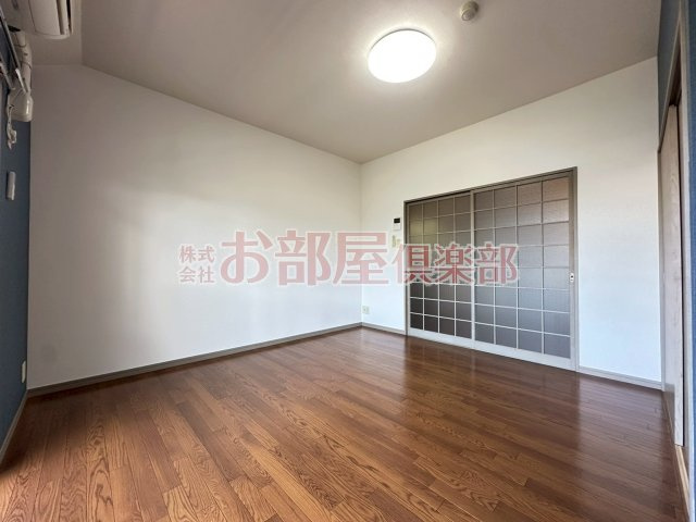 フォレスト小森野の洋室|個人の部屋や寝室として使える洋室です