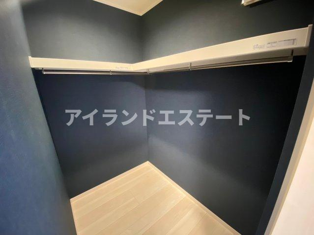 ラグナ・ベルデ桜新町　築浅　宅配BOX　オートロックの収納