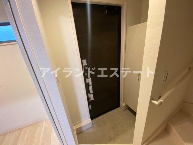 ラグナ・ベルデ桜新町　築浅　宅配BOX　オートロックの玄関