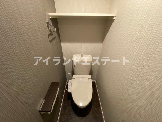 ラグナ・ベルデ桜新町　築浅　宅配BOX　オートロックのトイレ