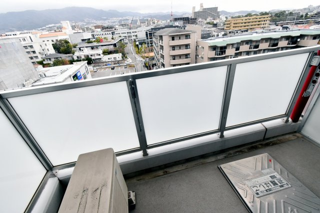 プライマル西宮夙川のバルコニー