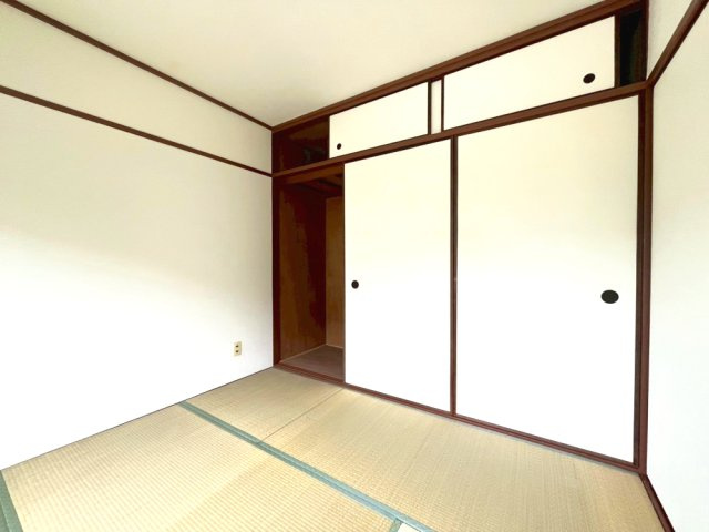 高倉台（８）団地31号棟の和室|和室です