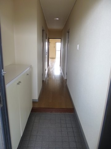 【玄関】プレタメゾン川内