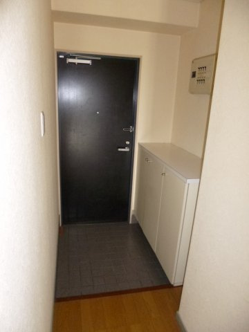 【玄関】プレタメゾン川内