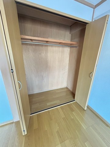 東綾瀬ハイツの収納