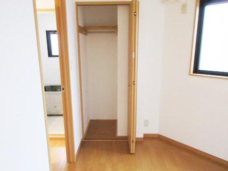 エスプワール中里の収納