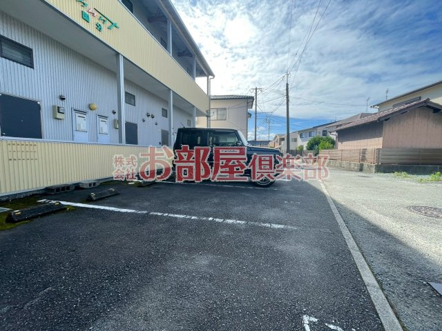 シャント国分の駐車場|駐車場に車を止められます