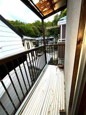 高東町1丁目のバルコニー