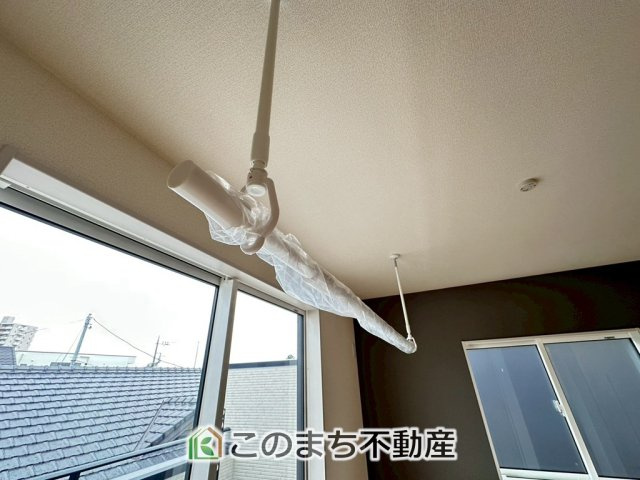 ブルーミングガーデン宇都宮市中戸祭1丁目の設備|雨でも安心！室内物干しも標準装備です♪
