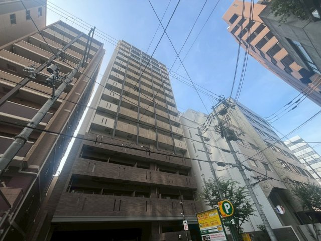 レジティア京町堀の外観