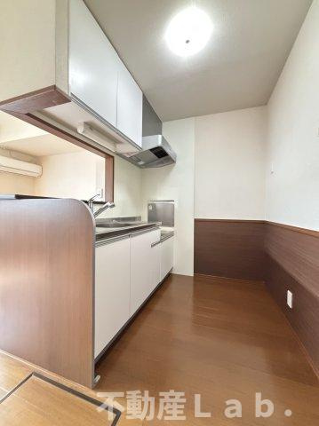 ルミエール須賀のキッチン|※同一建物別号室のお写真です。