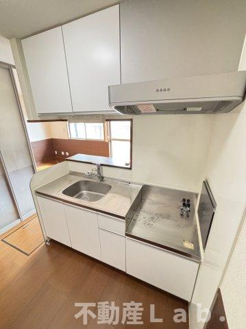 ルミエール須賀のキッチン|※同一建物別号室のお写真です。