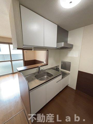 ルミエール須賀のキッチン|※同一建物別号室のお写真です。