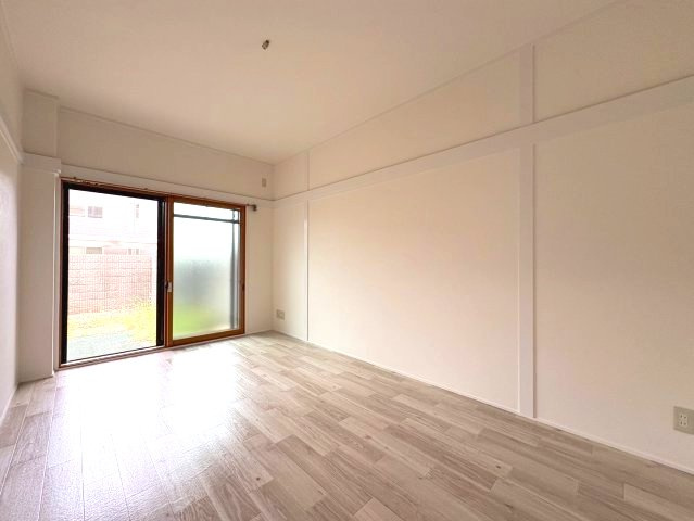 ホワイトロートスの子供部屋