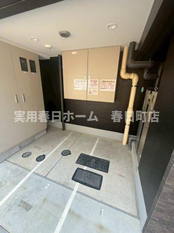【駐車場】