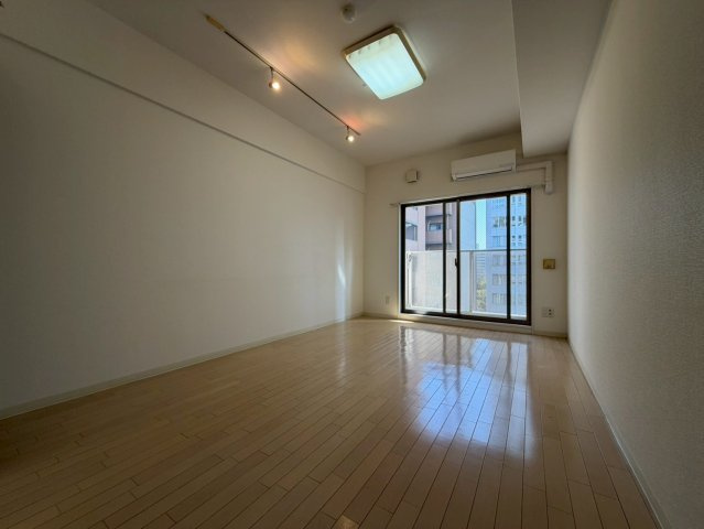 レジティア京町堀の居間・リビング